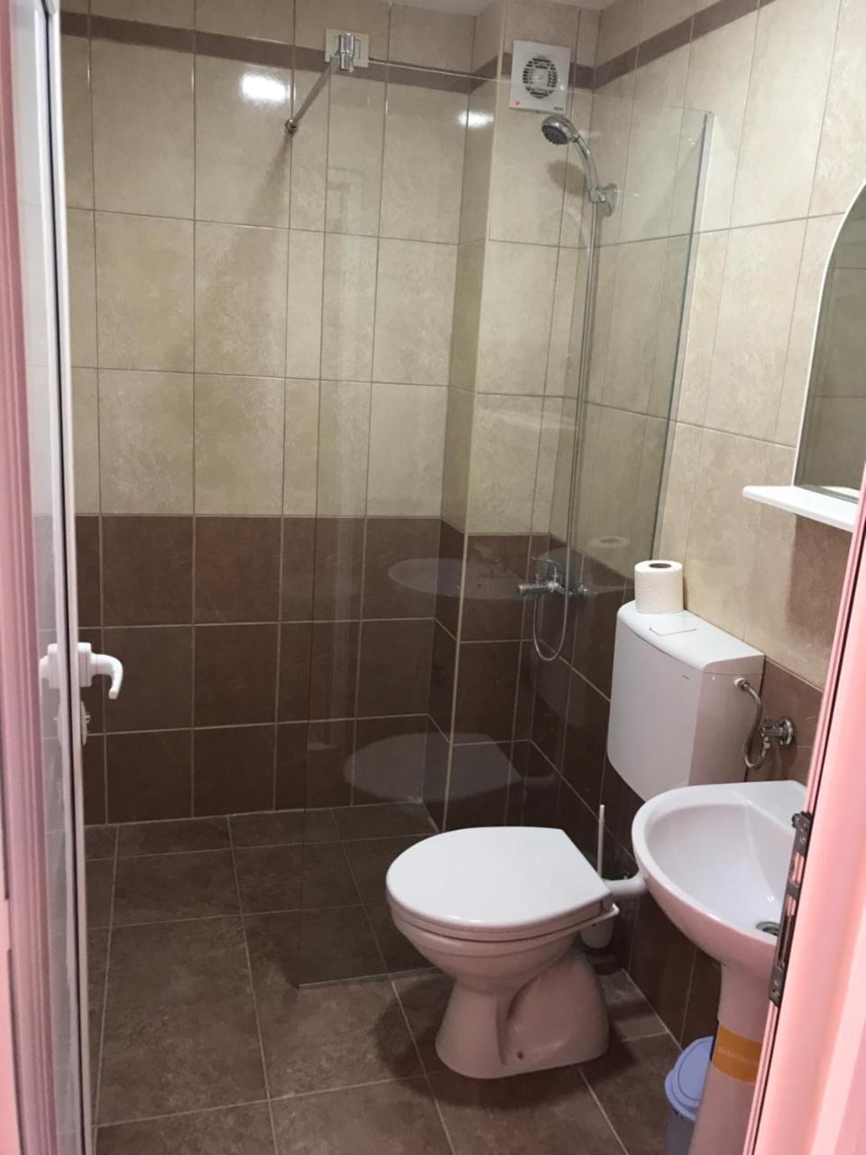 Hotel La Rosa Negra Улцин Екстериор снимка